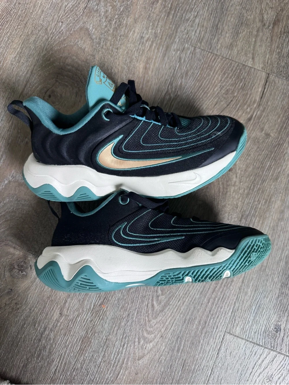 Nike Giannis Immortality 4 big kids 3.5